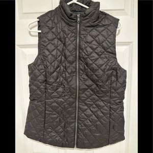 Banana Republic black quilted vest